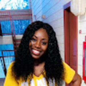 Meet your Posher, Adeja